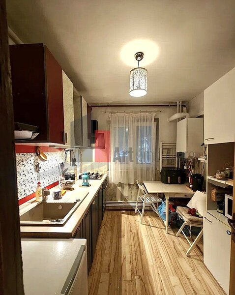 Rahova Apartament 3 Camere Rahova 67 m²  Centrala Proprie  Mobilat & Utilat